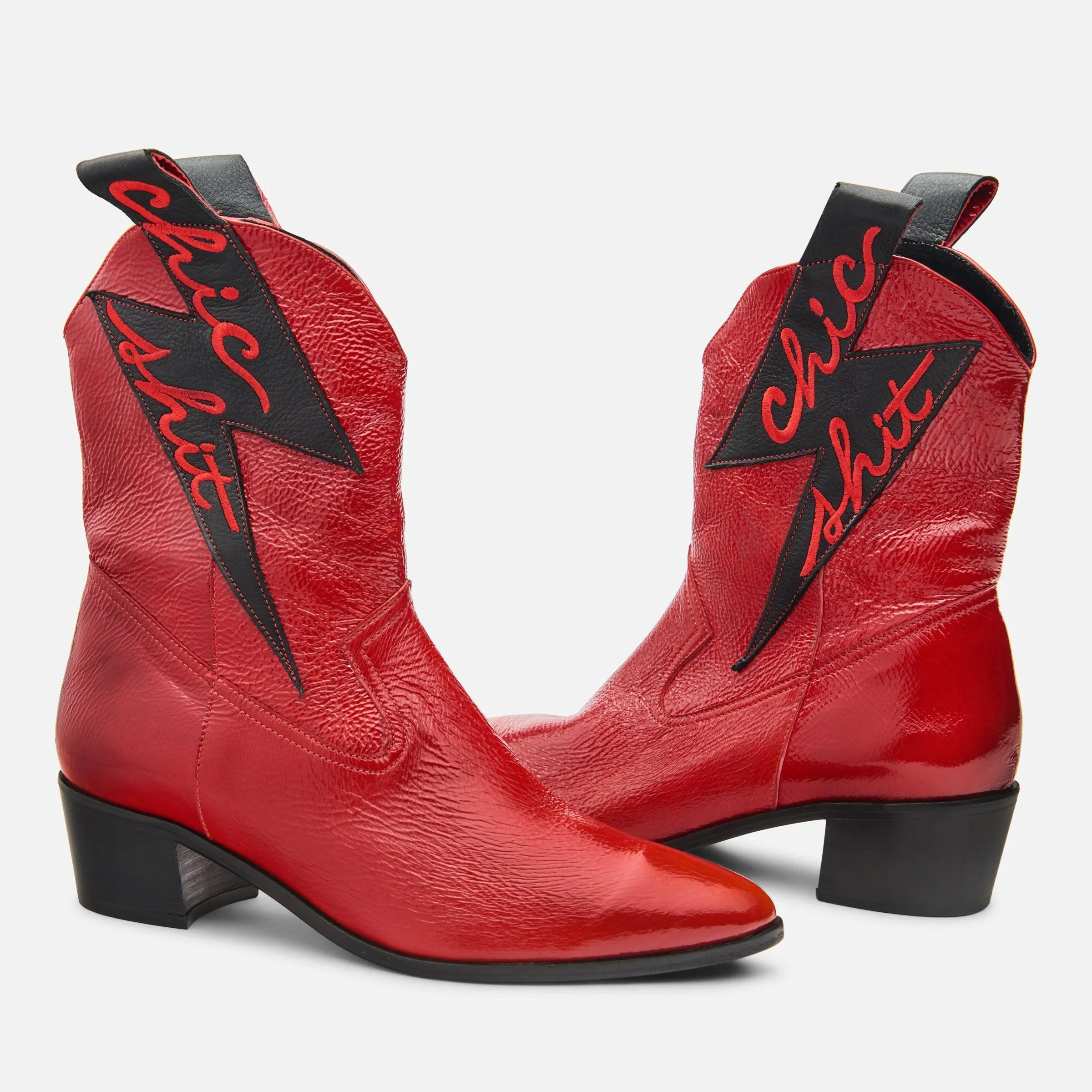 Chic Western Boots - Customizable and Handcrafted