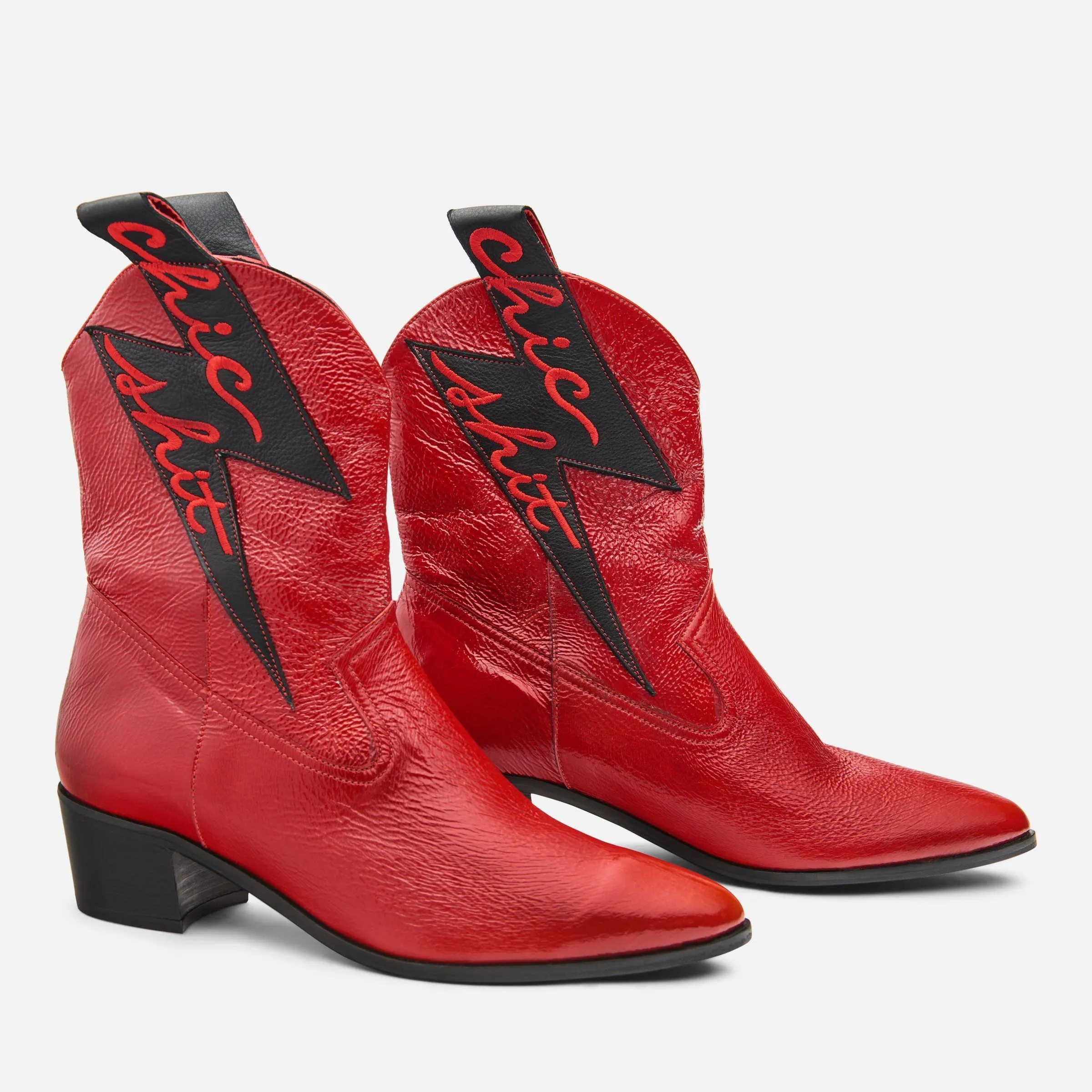 Chic Western Boots - Customizable and Handcrafted