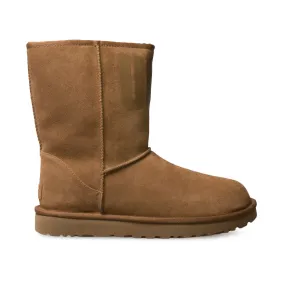 Classic Short UGG Rubber Logo Chestnut Boots for Women