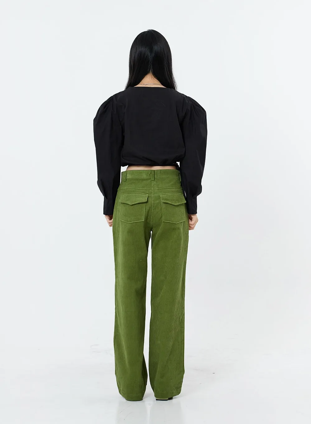 Corduroy wide leg pants with back pocket in size OS16.