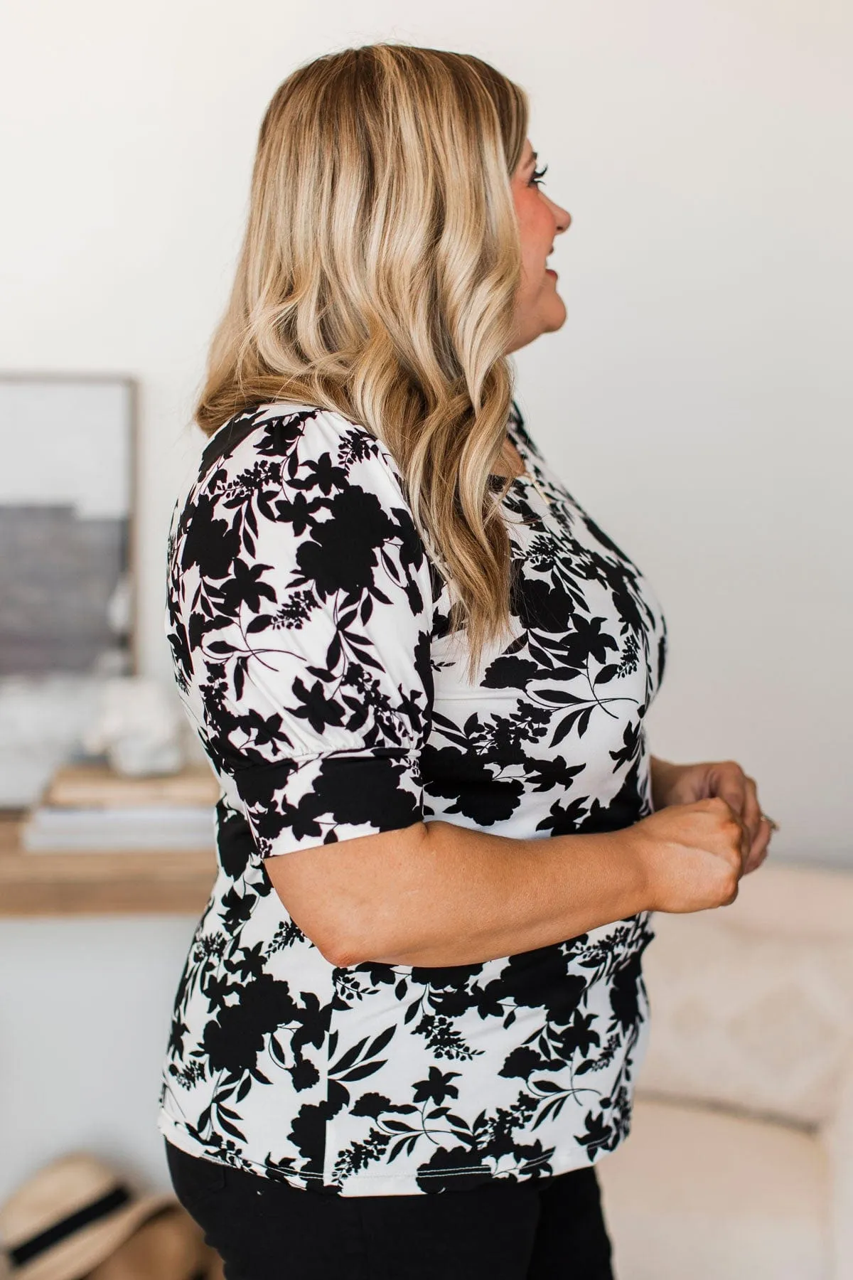 Handle My Own Floral Top- Black & Ivory