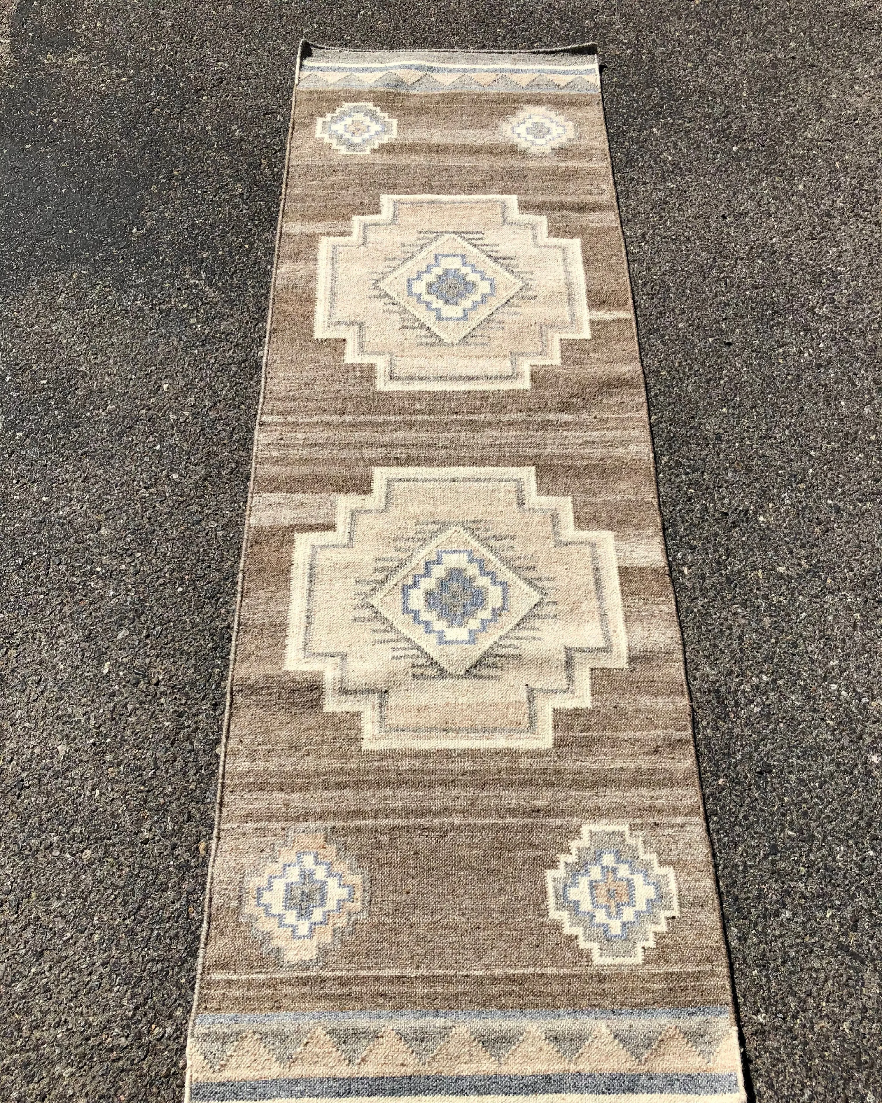 Handwoven natural color wool rug #29274