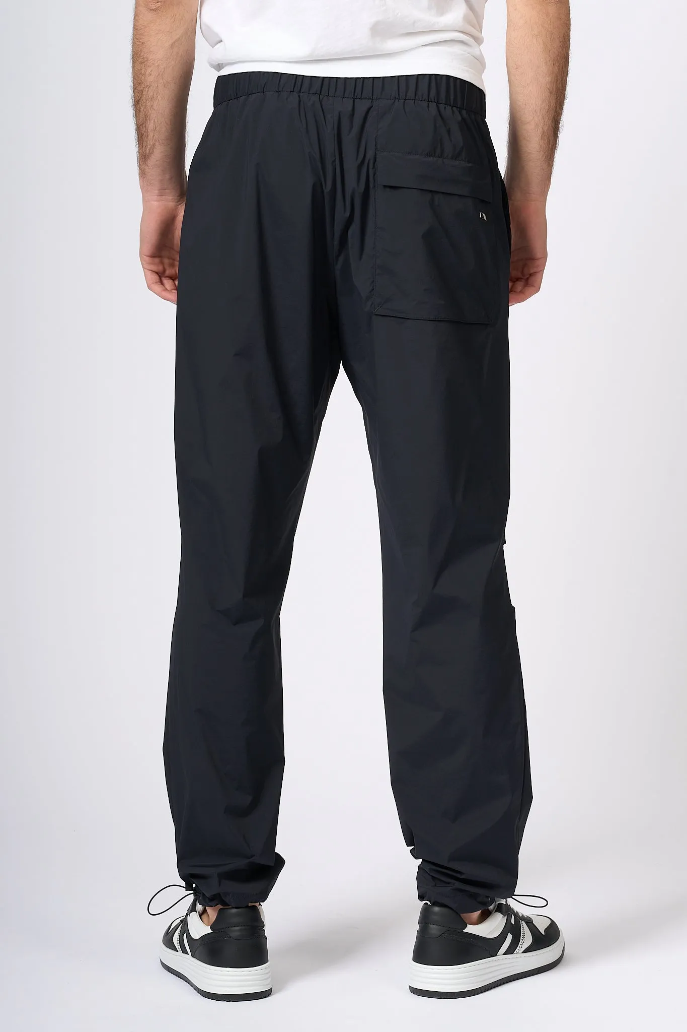 Herno Pantalone in Nylon Nero Uomo