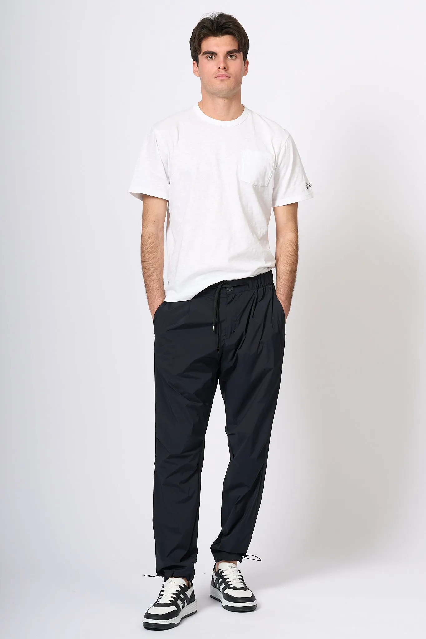 Herno Pantalone in Nylon Nero Uomo