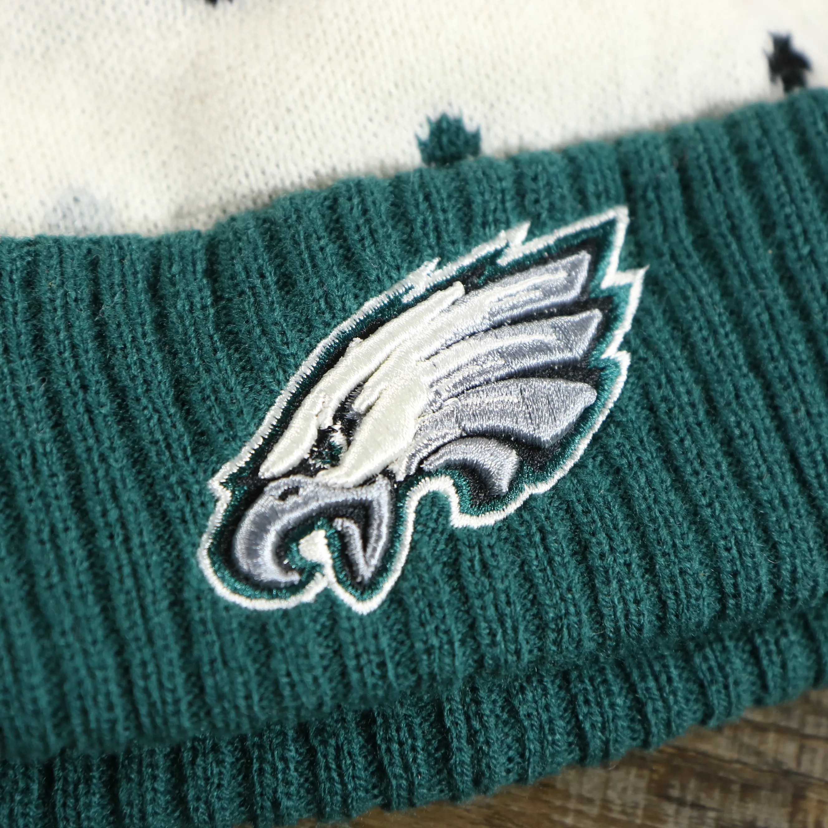 Kid's Philadelphia Eagles Polka Dot Winter Beanie | White Winter Beanie - Cuffed Pom Pom Hat