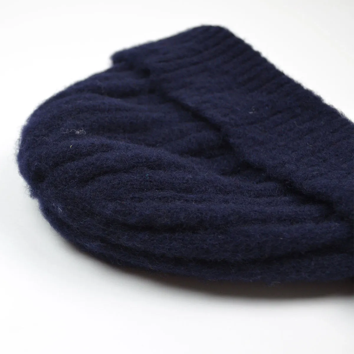 Navy Shaggy Dog Beanie - cableami