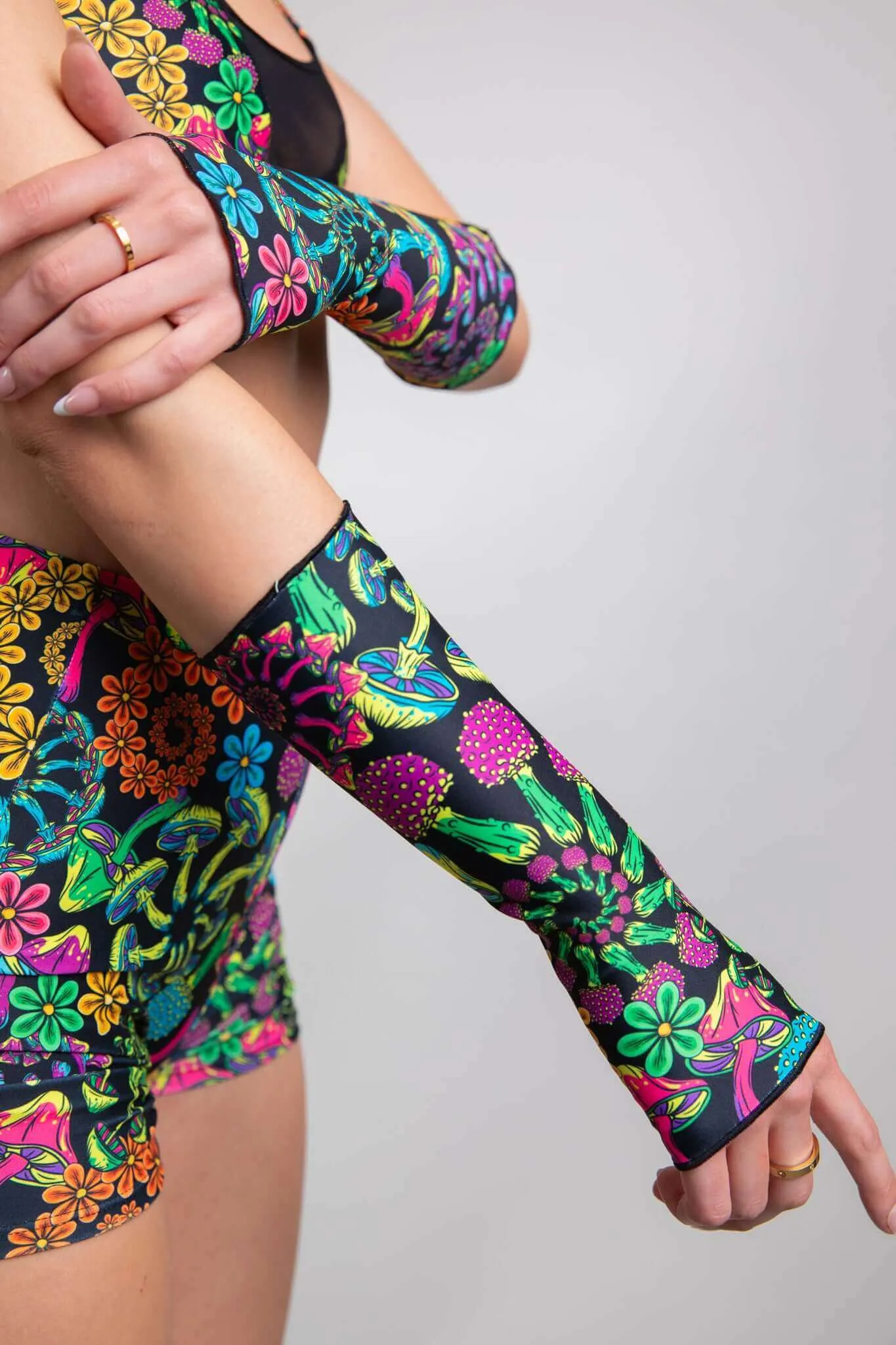 PsyBloom Gloves - Find the Best Psychedelic Bloom Gloves Online