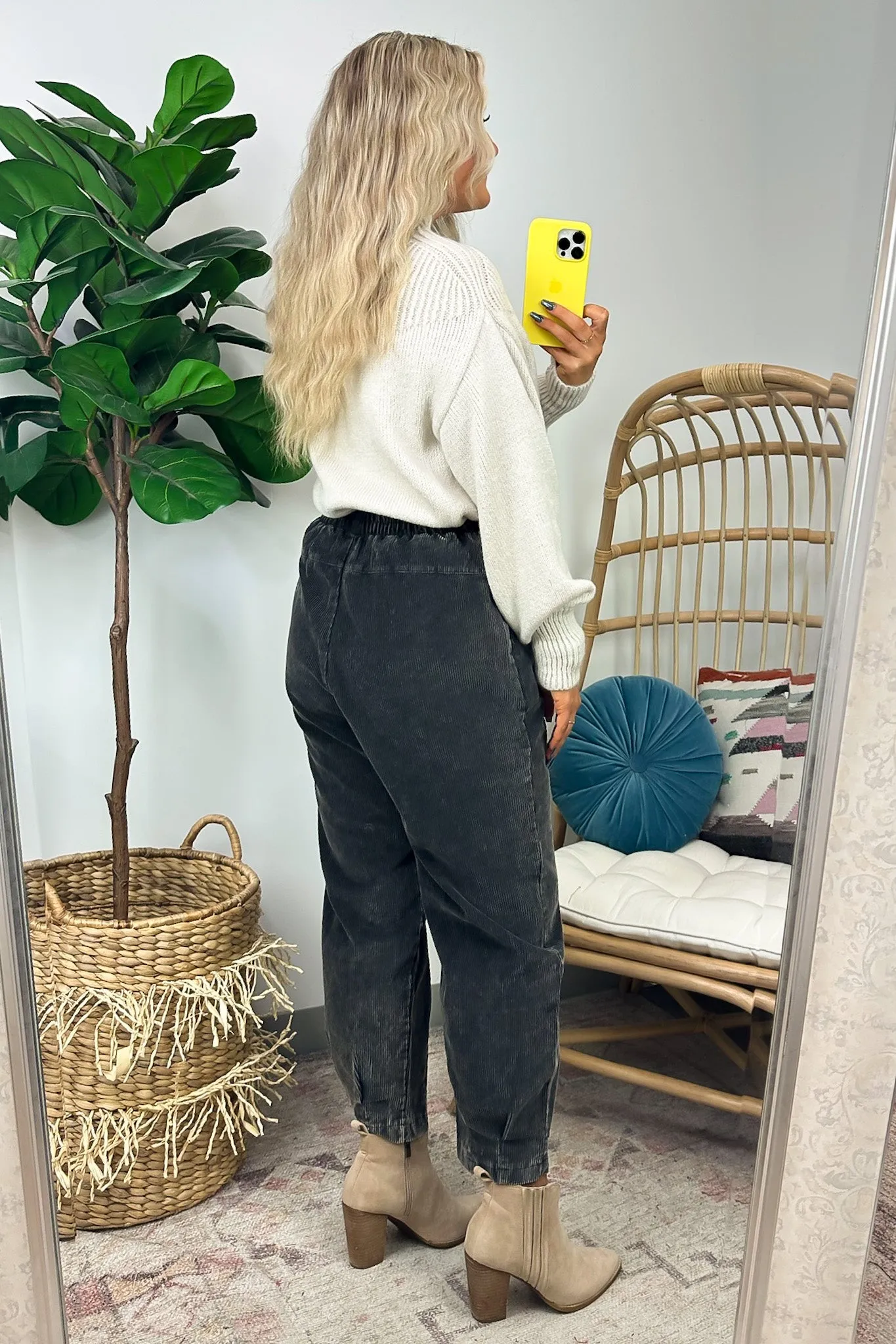 Roxi Corduroy Cropped Pants - Mineral Washed - FINAL SALE