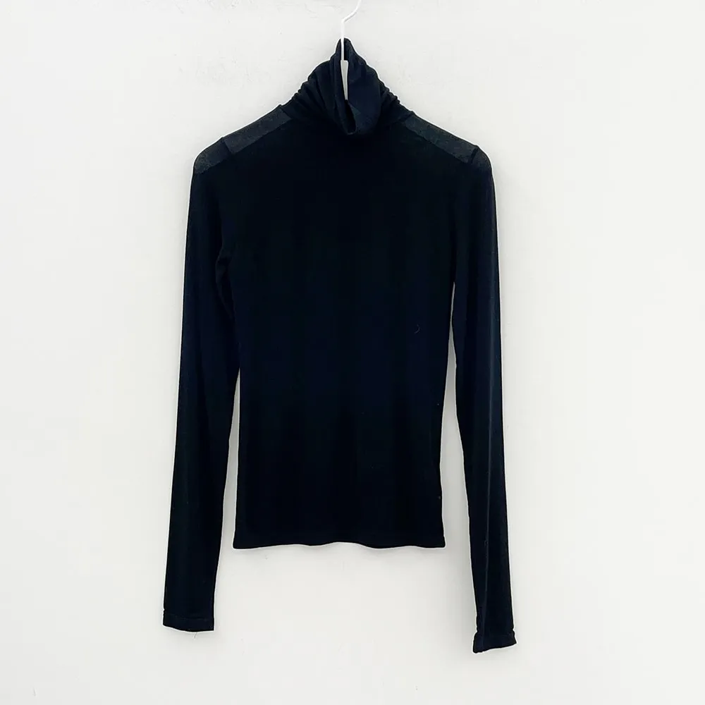 Turtle Neck Shirt J4