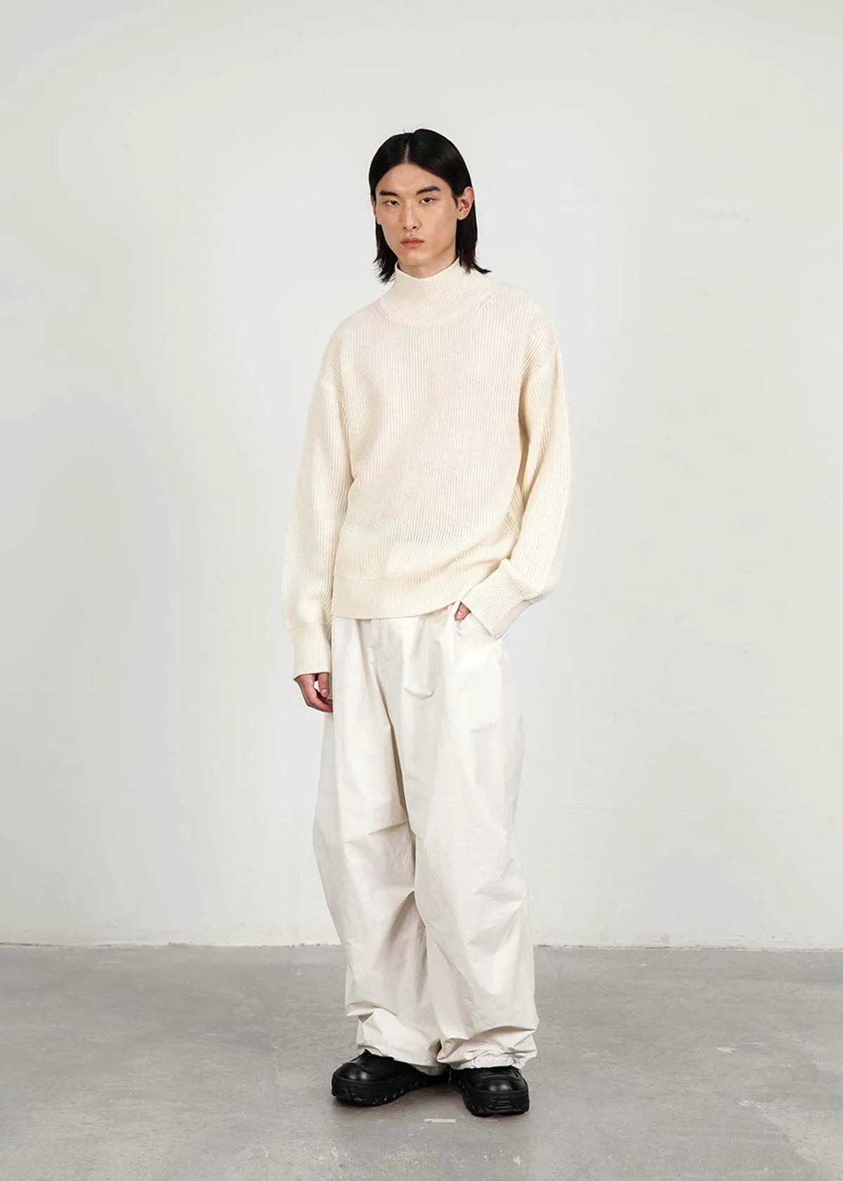 Turtleneck Pullover - Ecru